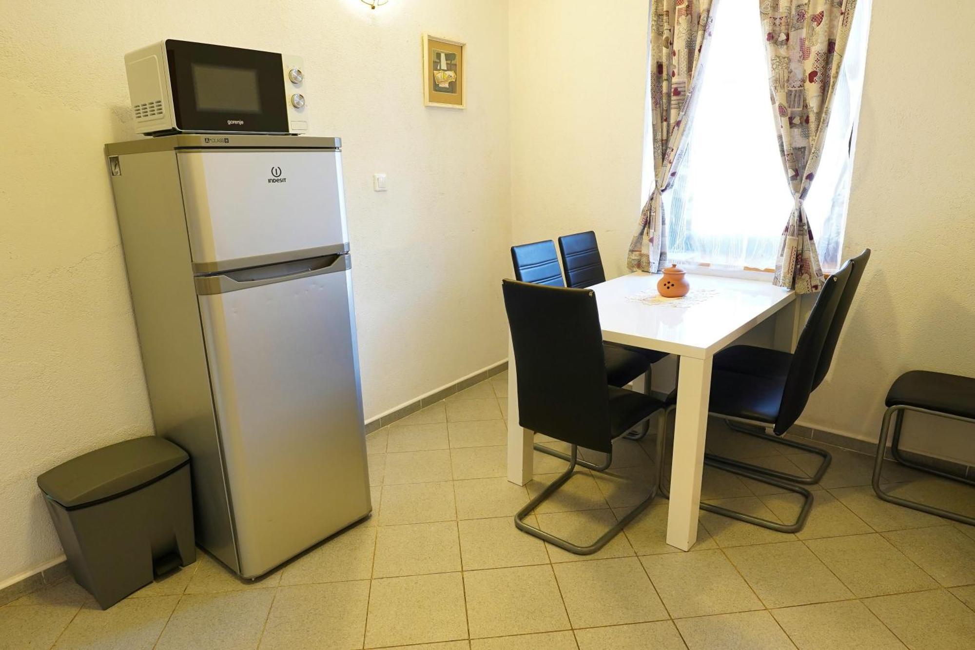 Apartment Jacobs 4 Bedroom Private House *