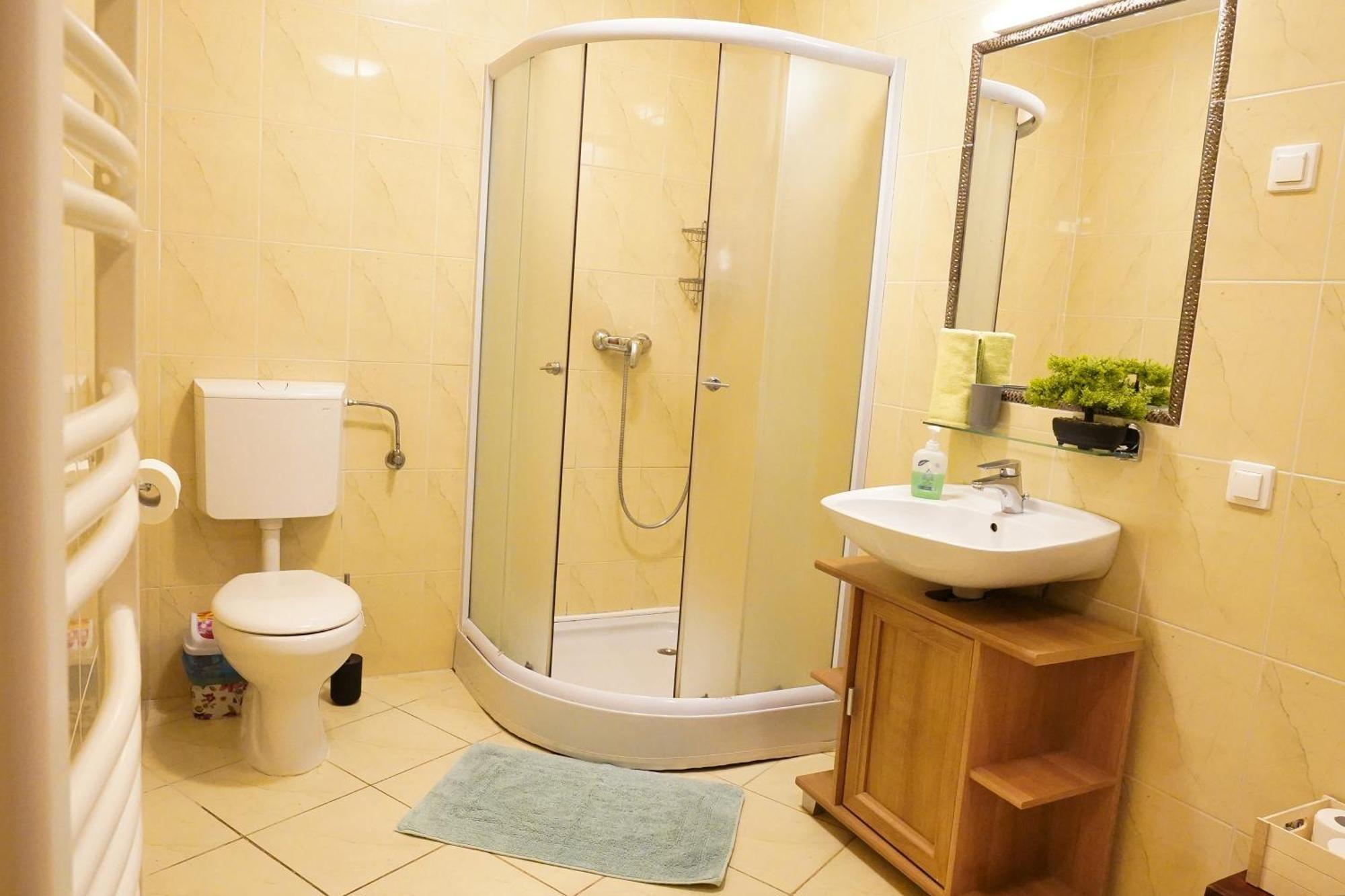 Apartment Jacobs 4 Bedroom Private House *