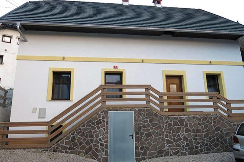 Jacobs 4 Bedroom Private House